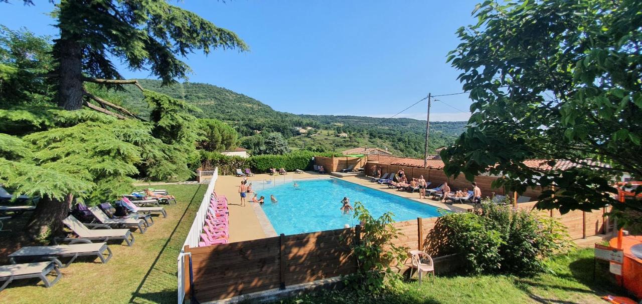 Camping Les Lavandes Darbres Extérieur photo